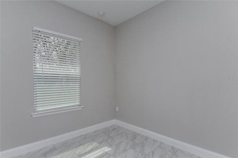 Casa en alquiler en Kissimmee, Florida, 4 dormitorios, 170.48 m2 № 1911862 - foto 8