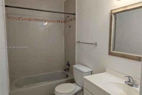 Casa en venta en Homestead, Florida, 4 dormitorios, 179.95 m2 № 2154053 - foto 15