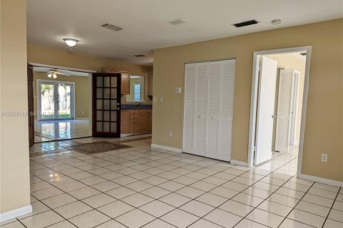 Casa en venta en Homestead, Florida, 4 dormitorios, 179.95 m2 № 2154053 - foto 8
