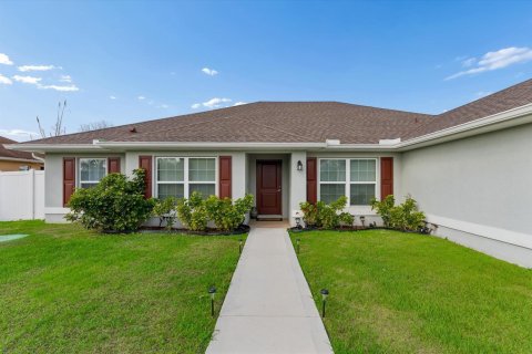 Casa en venta en Port St. Lucie, Florida, 4 dormitorios, 237.55 m2 № 2188038 - foto 4