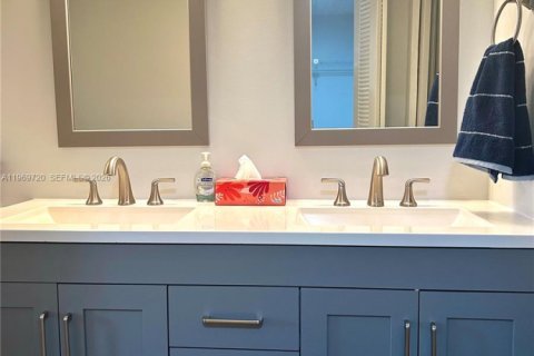 Copropriété à vendre à Lake Worth, Floride: 2 chambres, 126.35 m2 № 2030564 - photo 17