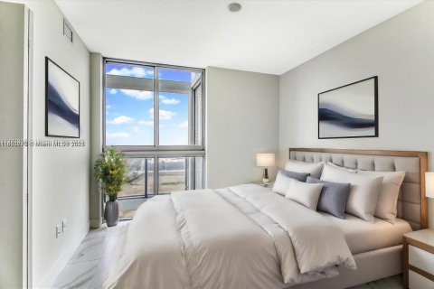 Condominio en alquiler en Sunrise, Florida, 3 dormitorios, 120.49 m2 № 2086057 - foto 12