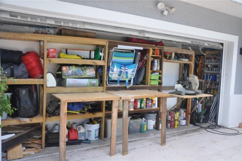 Купить виллу или дом в Холливуд, Флорида 3 спальни, 154.87м2, № 1966937 - фото 25