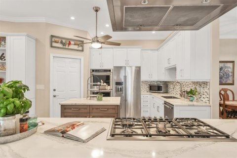 House in Bradenton, Florida 4 bedrooms, 196.58 sq.m. № 1670917 - photo 8