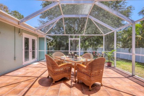 House in Bradenton, Florida 4 bedrooms, 196.58 sq.m. № 1670917 - photo 29