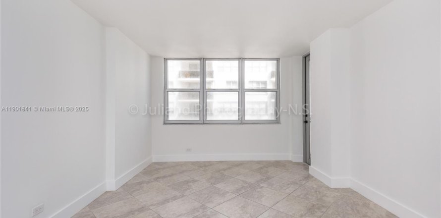 Condo à Miami Beach, Floride, 2 chambres  № 1975387