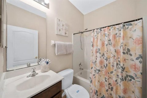 House in Davenport, Florida 4 bedrooms, 169.92 sq.m. № 954928 - photo 30