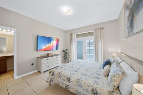 House in Davenport, Florida 4 bedrooms, 169.92 sq.m. № 954928 - photo 21