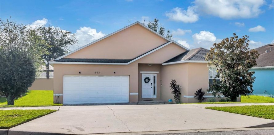 House in Davenport, Florida 4 bedrooms, 169.92 sq.m. № 954928