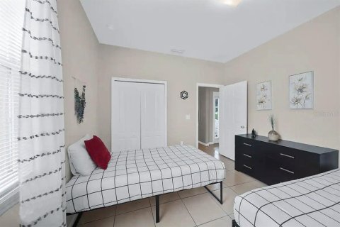 House in Davenport, Florida 4 bedrooms, 169.92 sq.m. № 954928 - photo 26