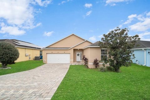 House in Davenport, Florida 4 bedrooms, 169.92 sq.m. № 954928 - photo 3