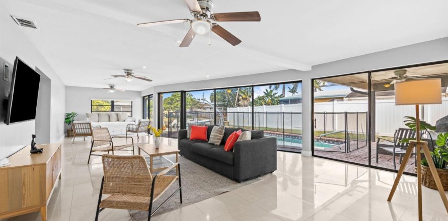 Villa ou maison à Fort Lauderdale, Floride 3 chambres, 174.19 m2 № 2266180