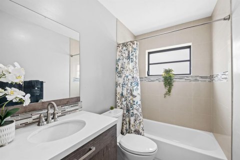 Villa ou maison à louer à Fort Lauderdale, Floride: 3 chambres, 174.19 m2 № 2266180 - photo 21