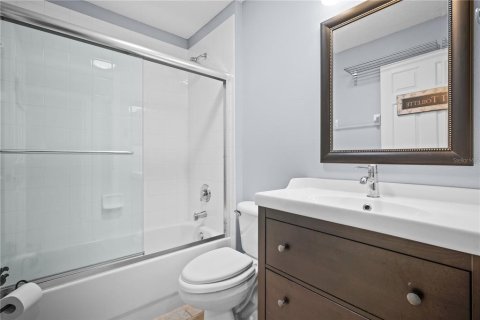 Снять в аренду виллу или дом в Холидэй, Флорида 2 спальни, 125.42м2, № 1853655 - фото 17
