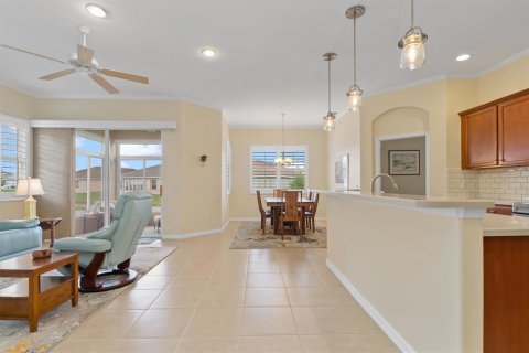 Villa ou maison à vendre à Punta Gorda, Floride: 2 chambres, 140.19 m2 № 2123965 - photo 4