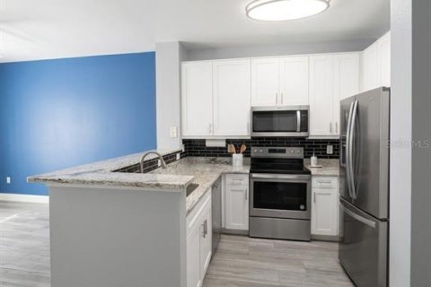 Copropriété à louer à Tampa, Floride: 1 chambre, 62.43 m2 № 2342577 - photo 4