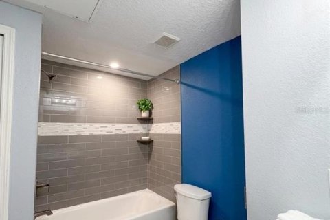 Copropriété à louer à Tampa, Floride: 1 chambre, 62.43 m2 № 2342577 - photo 17