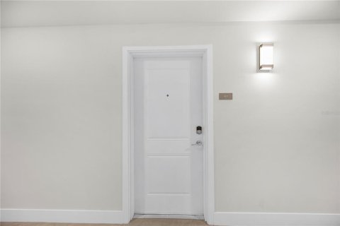 Condo in Orlando, Florida, 1 bedroom № 2390990 - photo 25