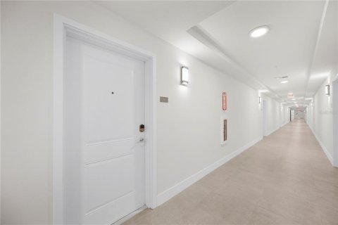 Condo in Orlando, Florida, 1 bedroom № 2390990 - photo 24