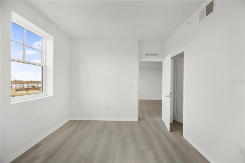 Condo in Orlando, Florida, 1 bedroom № 2390990 - photo 26