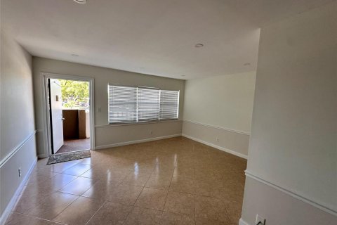 Condominio en venta en Sunrise, Florida, 1 dormitorio, 54.81 m2 № 2154419 - foto 12