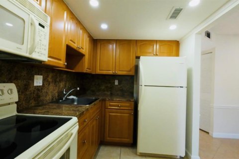 Condominio en venta en Sunrise, Florida, 1 dormitorio, 54.81 m2 № 2154419 - foto 5