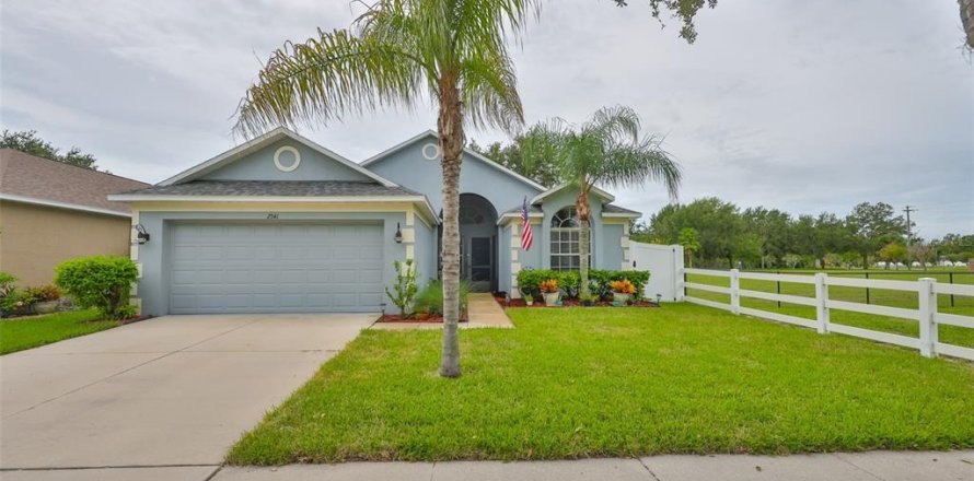 Casa en Ruskin, Florida 3 dormitorios, 146.6 m2 № 1907786