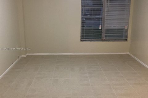 Condominio en venta en Lauderhill, Florida, 2 dormitorios, 94.39 m2 № 2012929 - foto 24