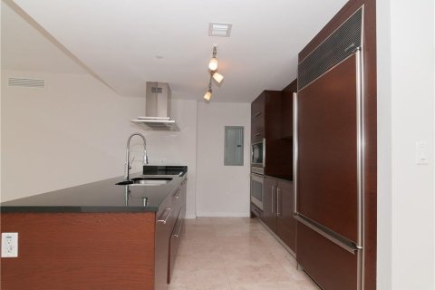 Купить кондоминиум в Майами, Флорида 6 комнат, 123.1м2, № 2154644 - фото 14