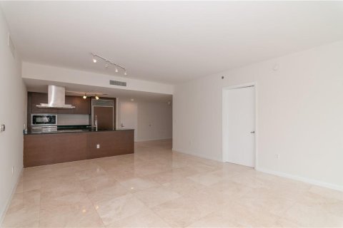 Купить кондоминиум в Майами, Флорида 6 комнат, 123.1м2, № 2154644 - фото 10