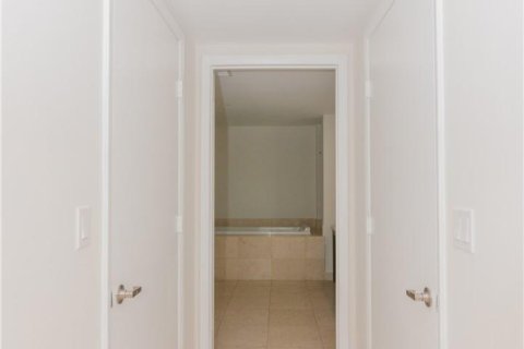 Купить кондоминиум в Майами, Флорида 6 комнат, 123.1м2, № 2154644 - фото 25