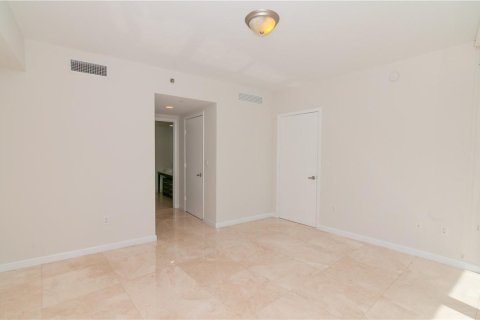 Купить кондоминиум в Майами, Флорида 6 комнат, 123.1м2, № 2154644 - фото 24