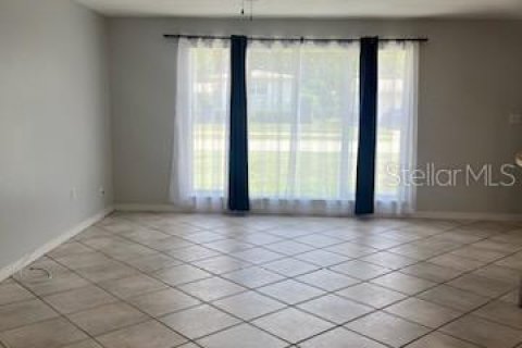 Casa en alquiler en Tampa, Florida, 3 dormitorios, 131.46 m2 № 1880541 - foto 12