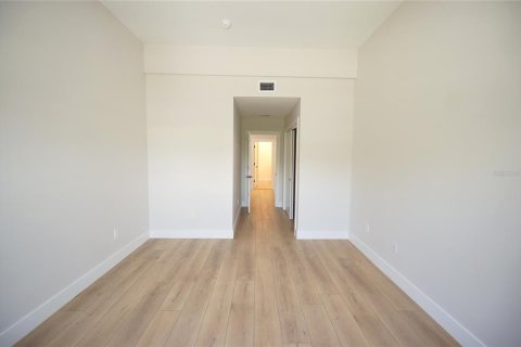 Touwnhouse à louer à Tampa, Floride: 3 chambres, 213.58 m2 № 2396029 - photo 22