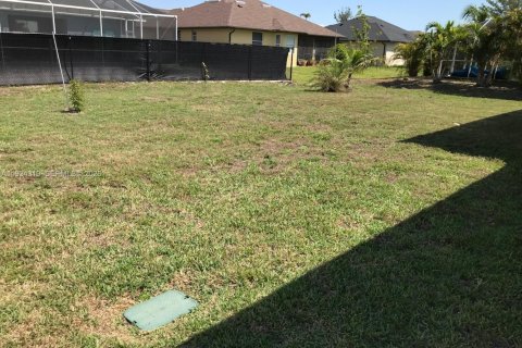 Снять в аренду виллу или дом в Кейп-Корал, Флорида 3 спальни, № 1997917 - фото 8