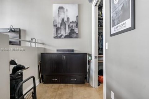 Villa ou maison à vendre à Fort Lauderdale, Floride: 1 chambre, 94.3 m2 № 1943928 - photo 11