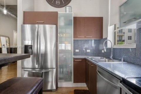 Villa ou maison à vendre à Fort Lauderdale, Floride: 1 chambre, 94.3 m2 № 1943928 - photo 19