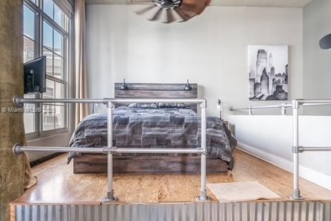 Villa ou maison à vendre à Fort Lauderdale, Floride: 1 chambre, 94.3 m2 № 1943928 - photo 14
