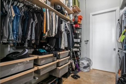 Villa ou maison à vendre à Fort Lauderdale, Floride: 1 chambre, 94.3 m2 № 1943928 - photo 10