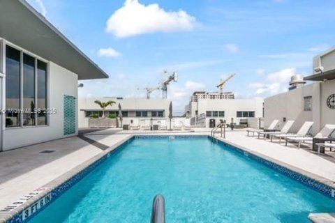 Villa ou maison à vendre à Fort Lauderdale, Floride: 1 chambre, 94.3 m2 № 1943928 - photo 26