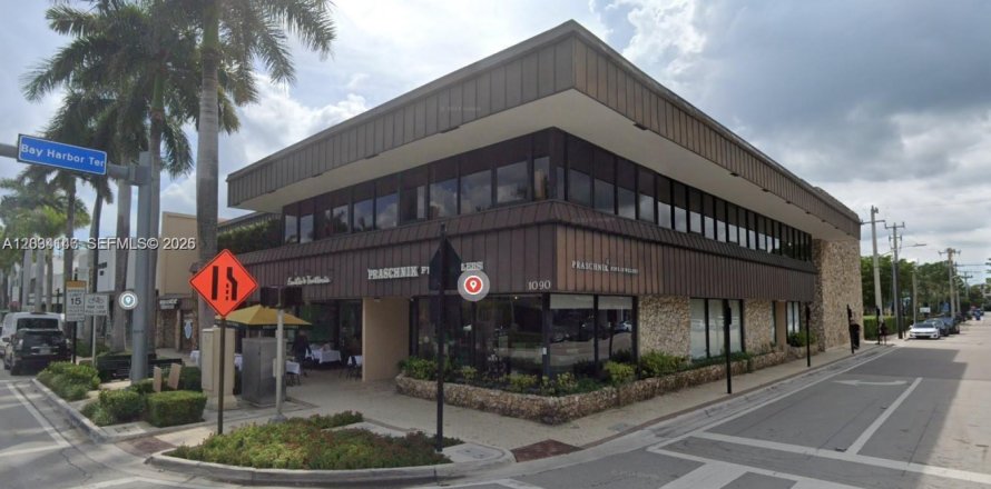 Immobilier commercial à Bay Harbor Islands, Floride № 2078130