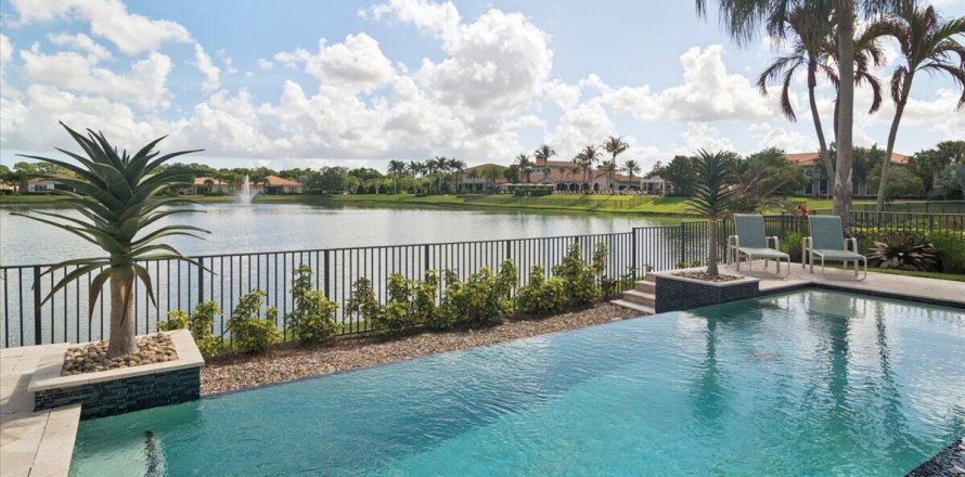 Casa en Port St. Lucie, Florida 3 dormitorios, 257.99 m2 № 2146857