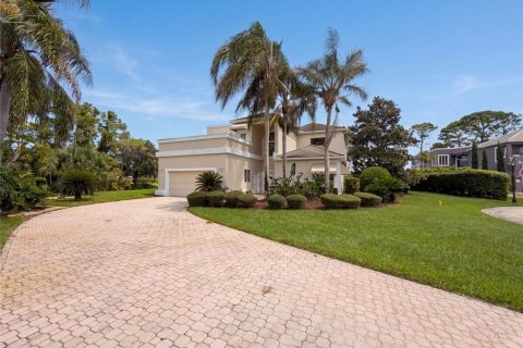 House in Ormond Beach, Florida 5 bedrooms, 397.06 sq.m. № 2314343