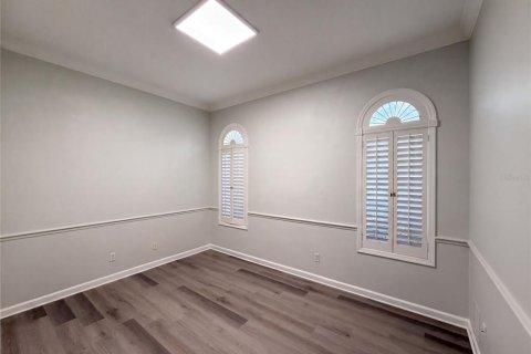 House in Ormond Beach, Florida 5 bedrooms, 397.06 sq.m. № 2314343 - photo 15
