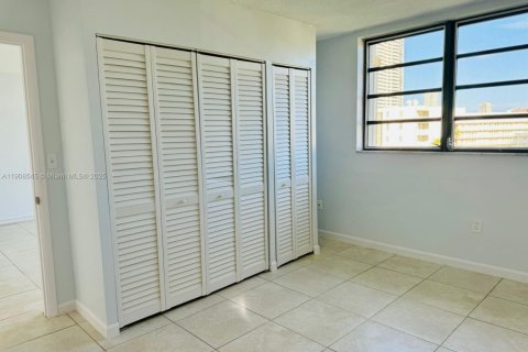 Купить кондоминиум в Авентура, Флорида 1 спальня, 71.35м2, № 2012883 - фото 17