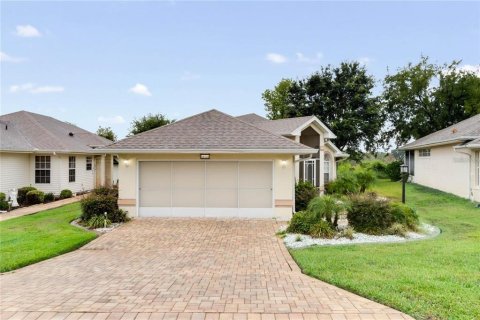 Villa ou maison à Leesburg, Floride 3 chambres, 132.85 m2 № 2136758