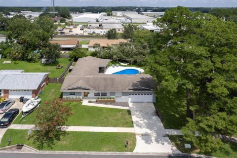 Villa ou maison à vendre à Orange Park, Floride: 3 chambres, 136.01 m2 № 1899961 - photo 3