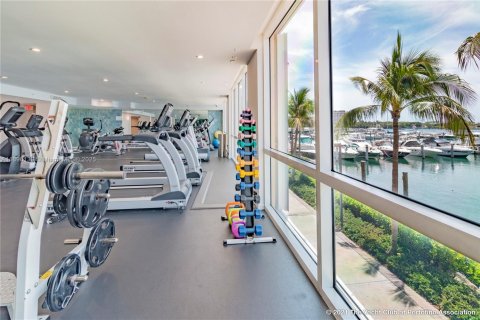 Condominio en alquiler en Miami Beach, Florida, 2 dormitorios, 104.98 m2 № 1950390 - foto 10