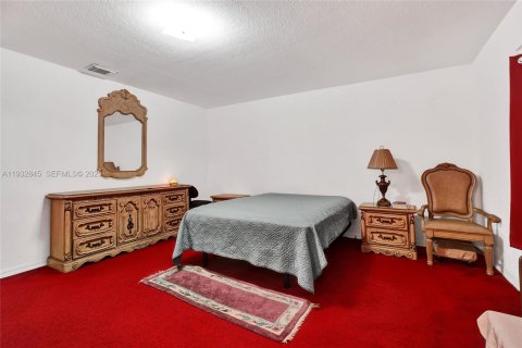 Купить виллу или дом в Майами-Гарденс, Флорида 3 спальни, 136.94м2, № 1991252 - фото 15