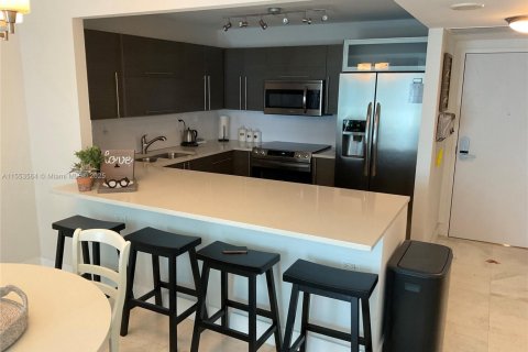 Copropriété à louer à Miami Beach, Floride: 1 chambre, 81.75 m2 № 1963028 - photo 30